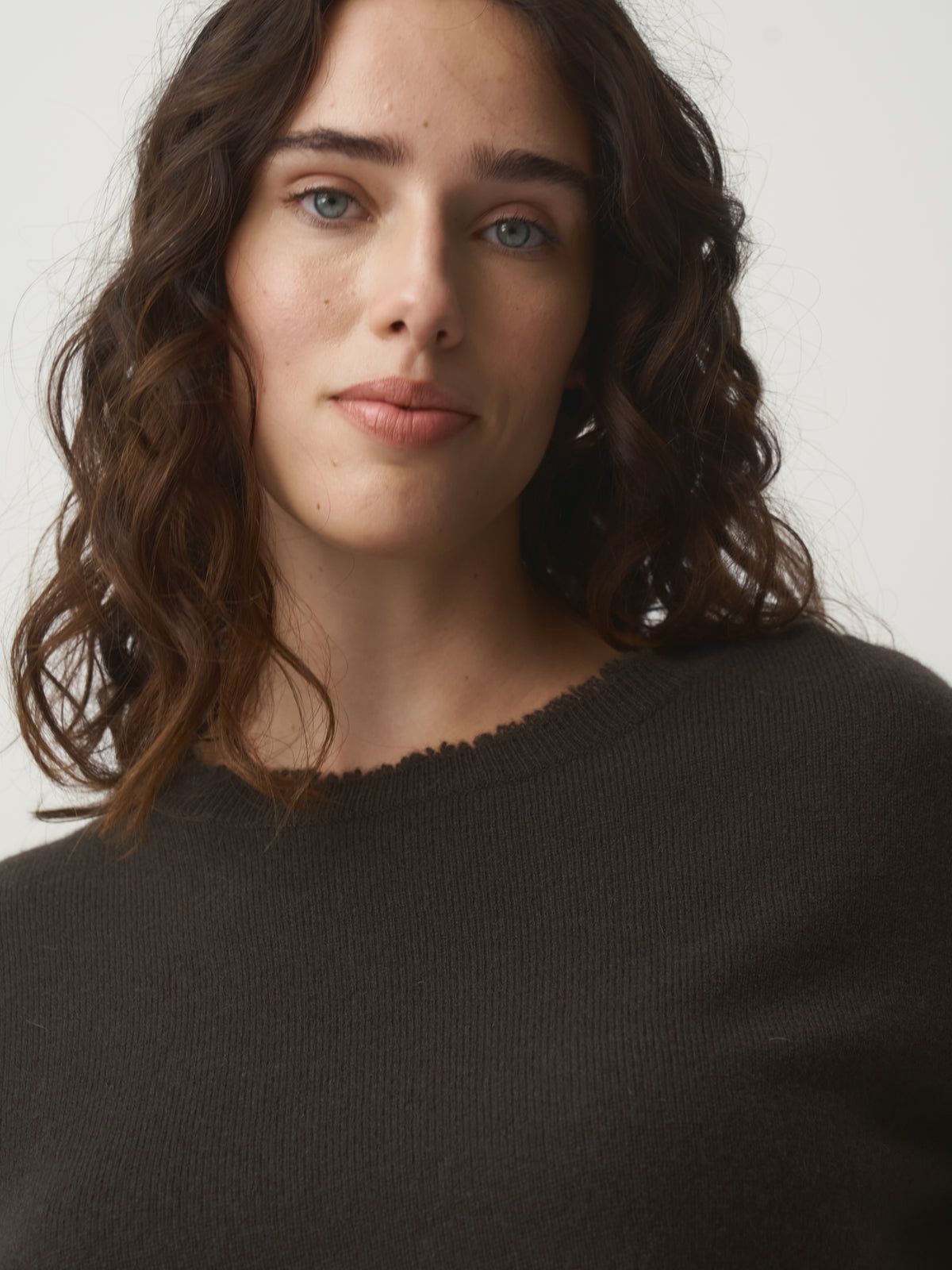 Cashmere Sweater Fringed Edge brown