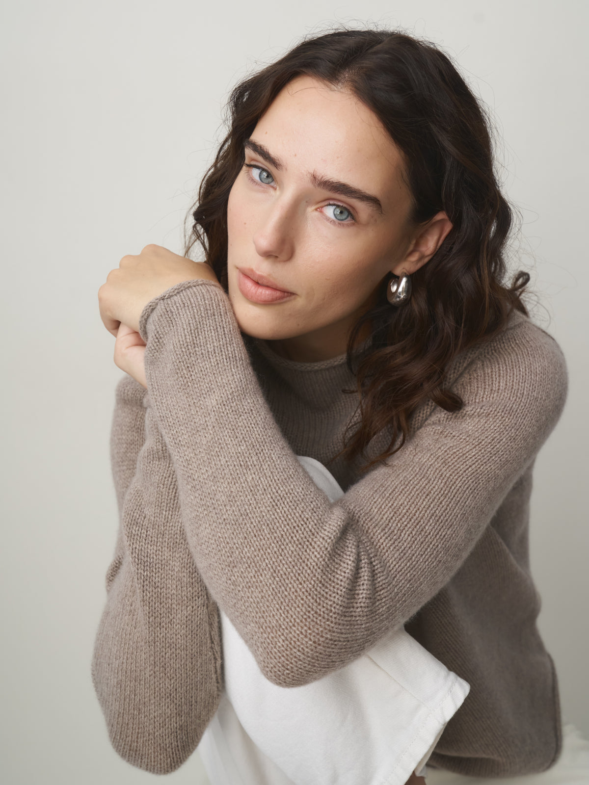 Cashmere Sweater Stand-Up Collar beige