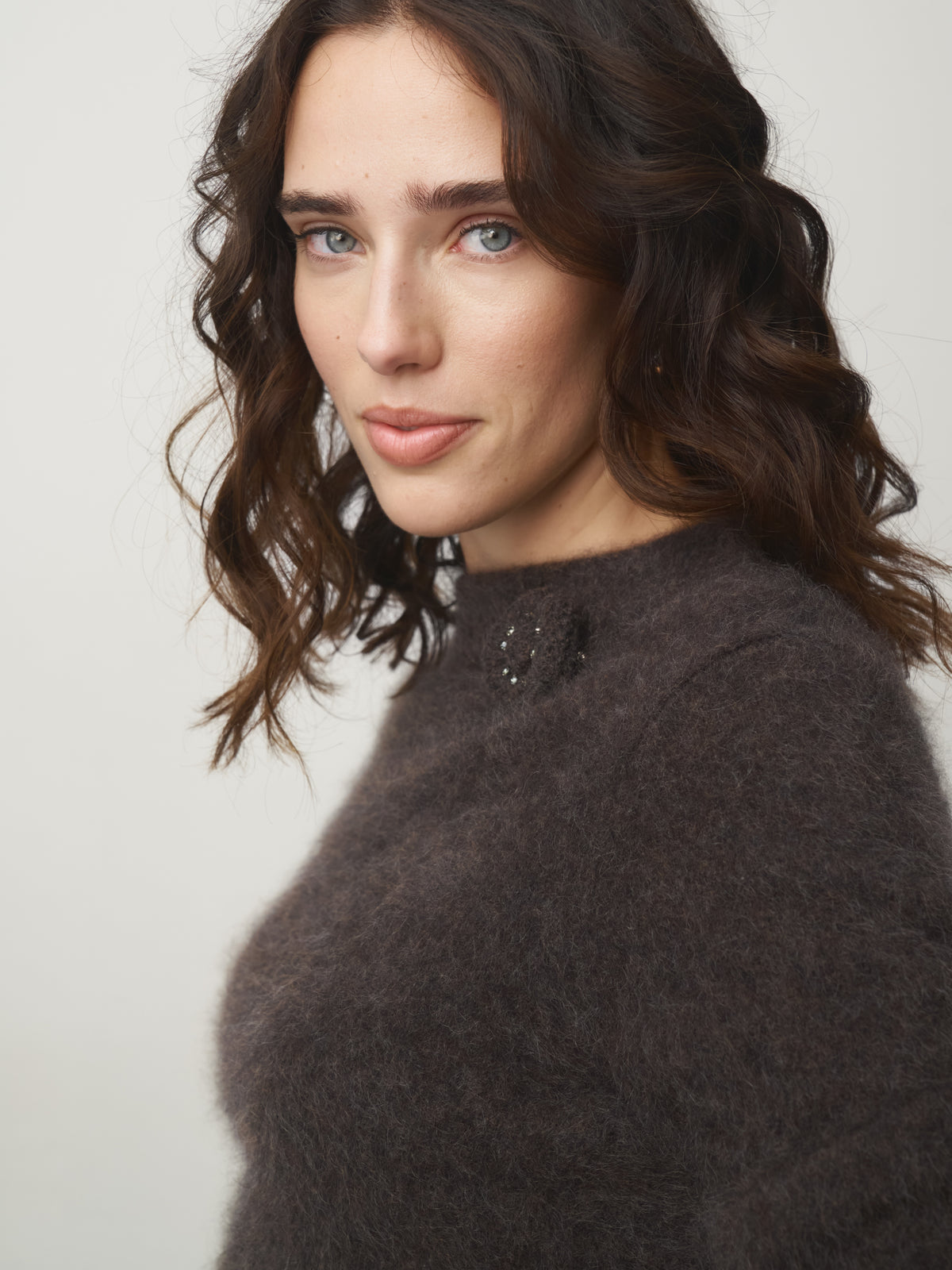 Cashmere Pullover Brosche // wood
