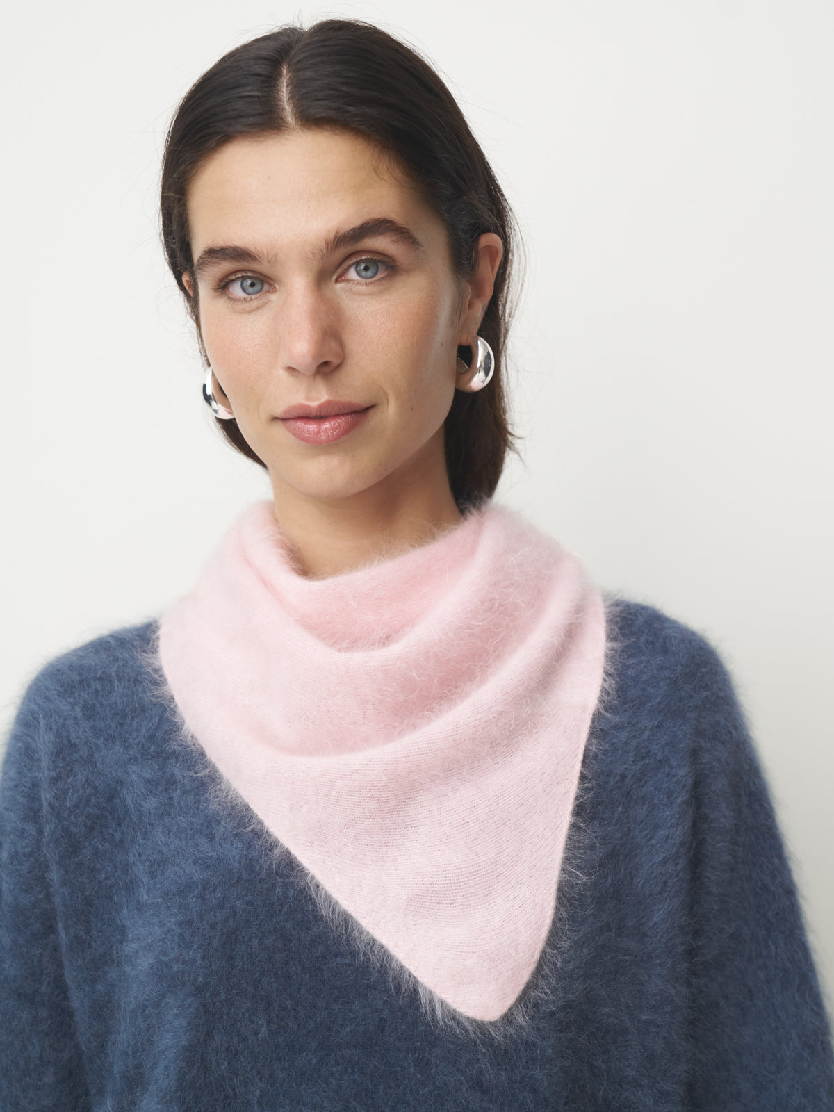Cashmere Dreieckstuch gebrusht klein // powder