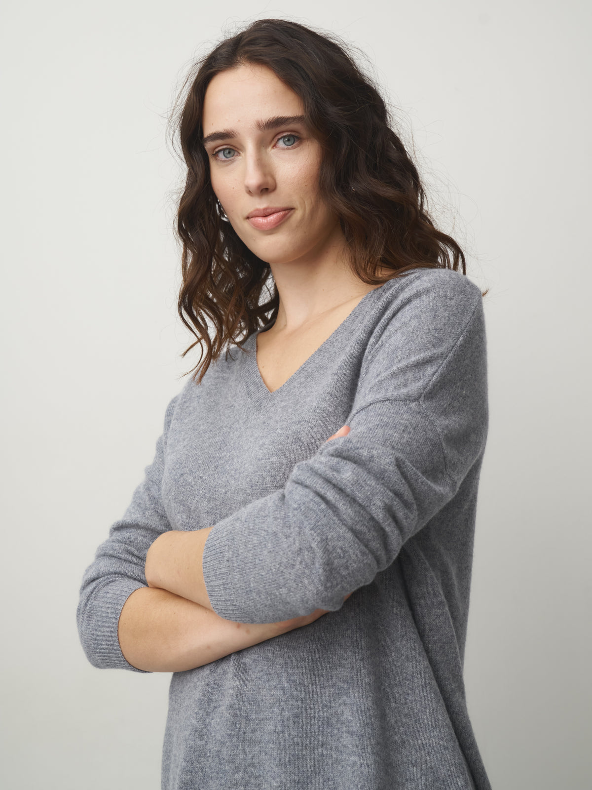 Cashmere Pullover VNeck // husky