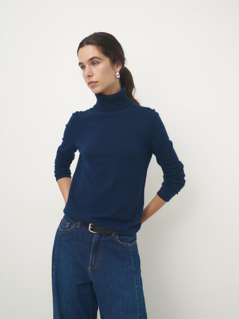 Cashmere Pullover Rollkragen // navy